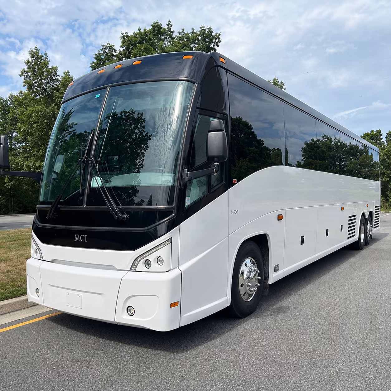 corporate shuttle service between pensacola and the emerald coast
