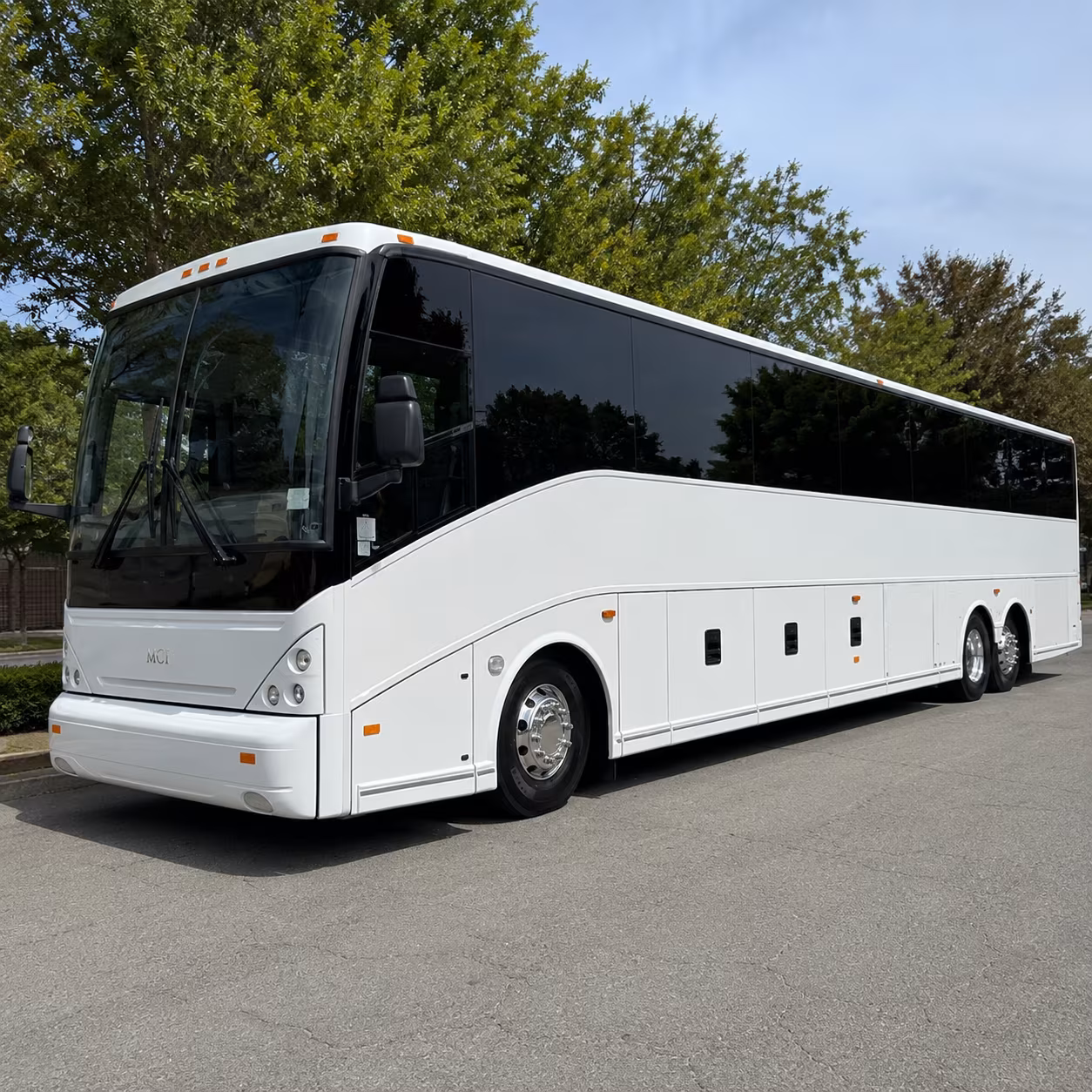 group airport transfers for blue angels events spring break and peak season